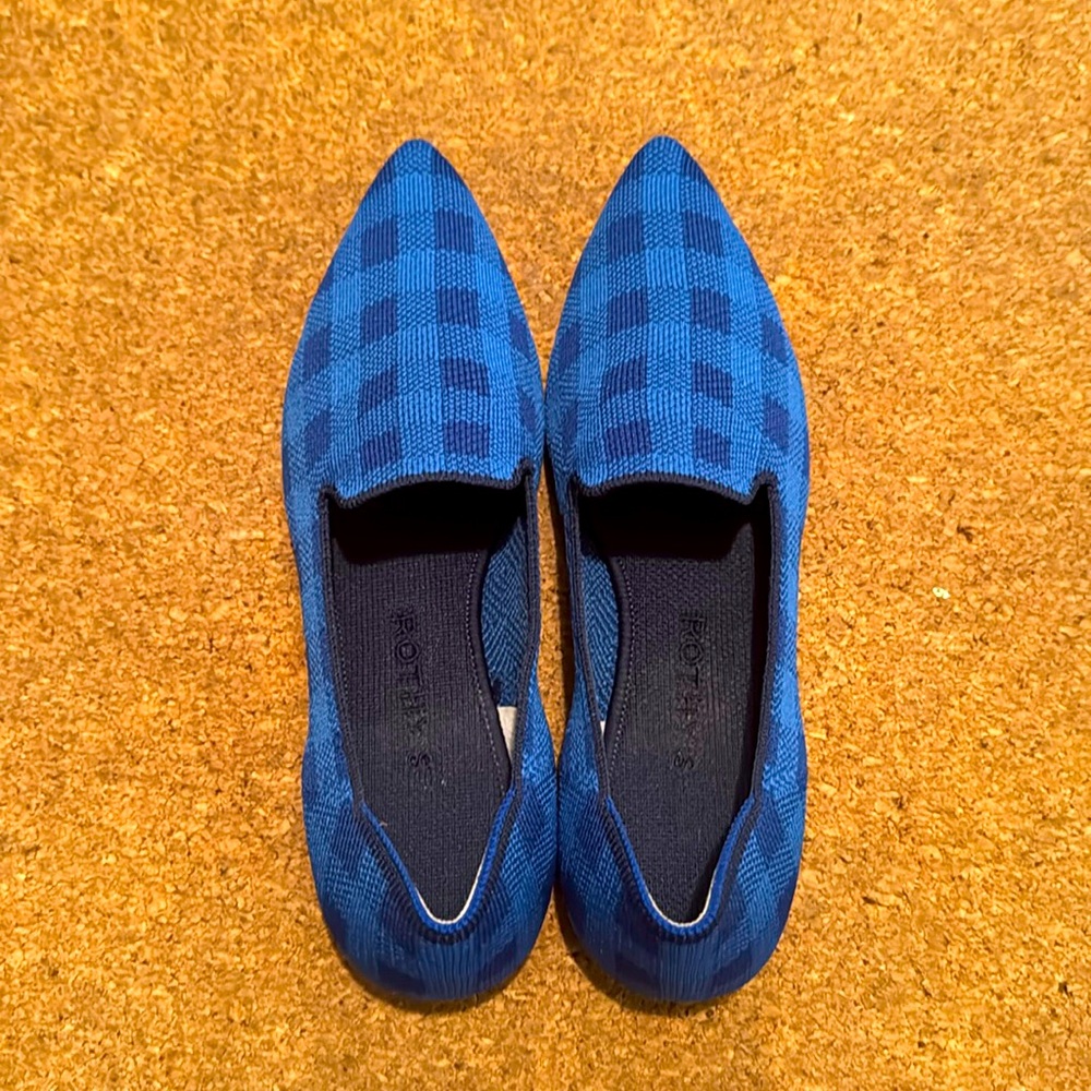 Rothy’s loafer. Size 7